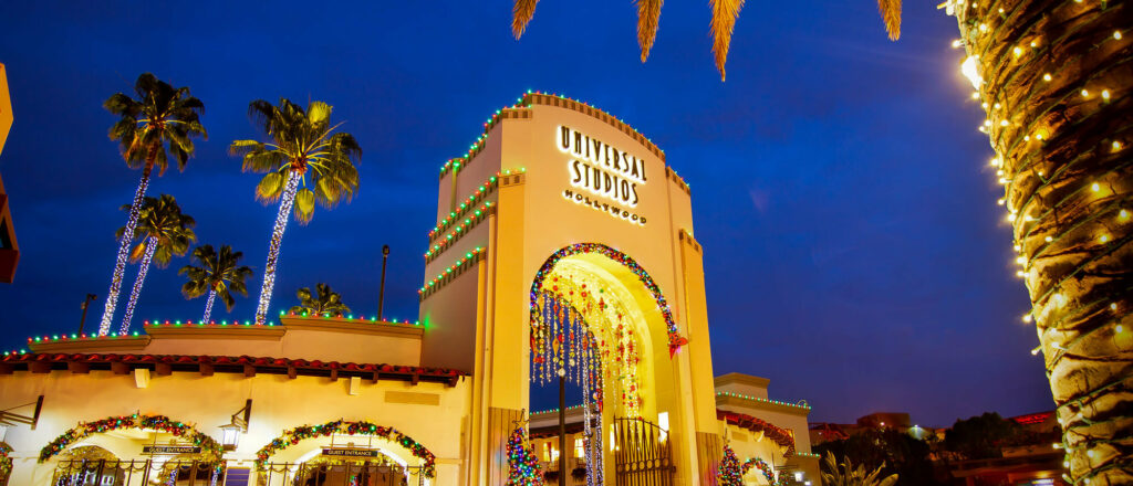 Universal Studios Christmas Lighting